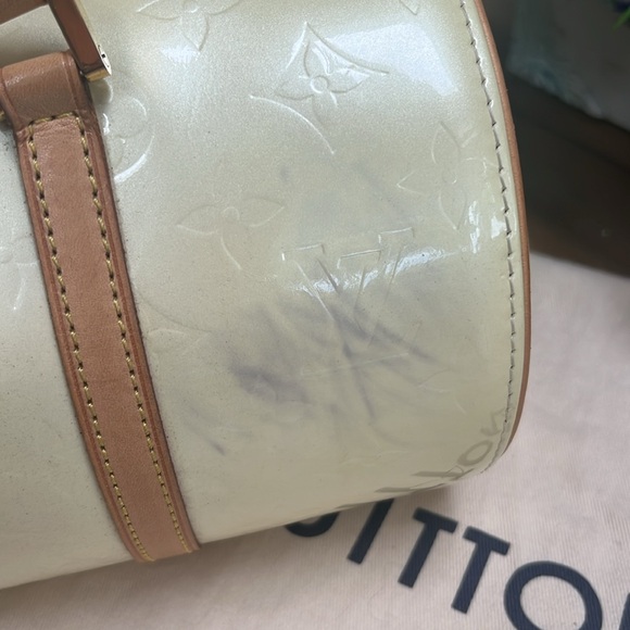 Louis Vuitton Perle (crème ) monogram vernis handbag - Picture 12 of 17